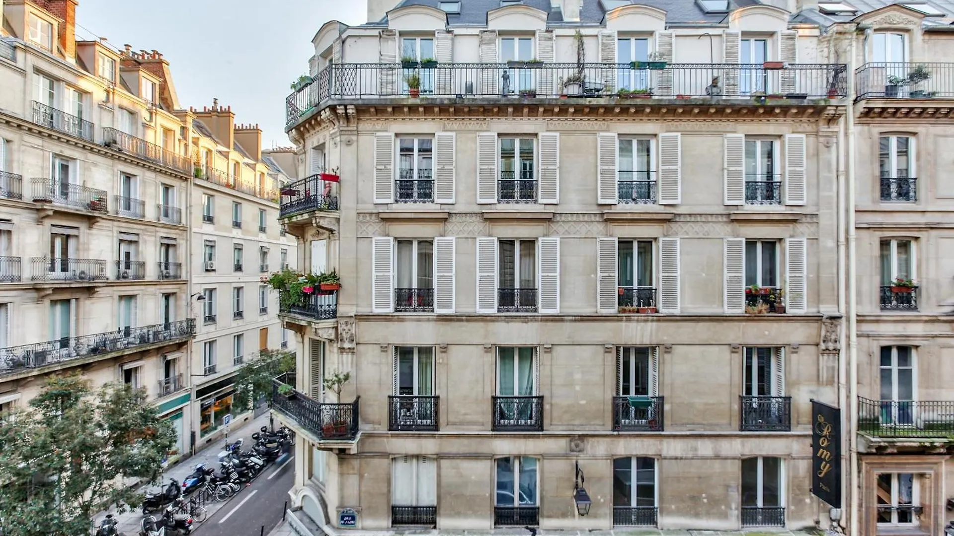 Urban Flat 18 - 2 Bedrooms Flat In Central Paris